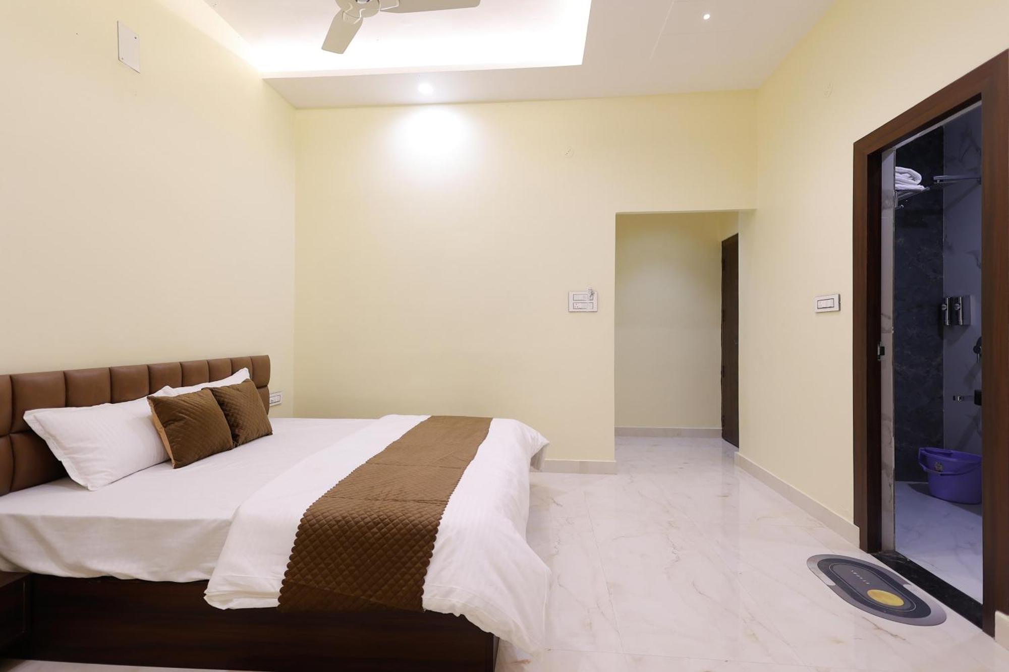 Kudos Lush Guest house