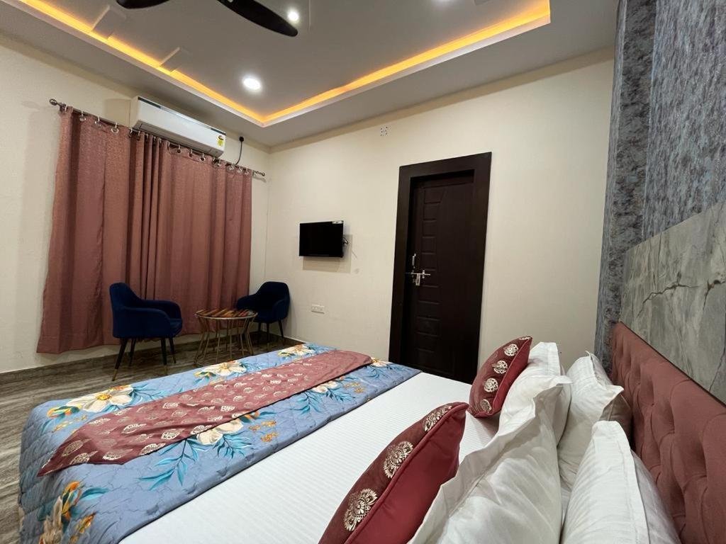Hotel Kashi Kutir *