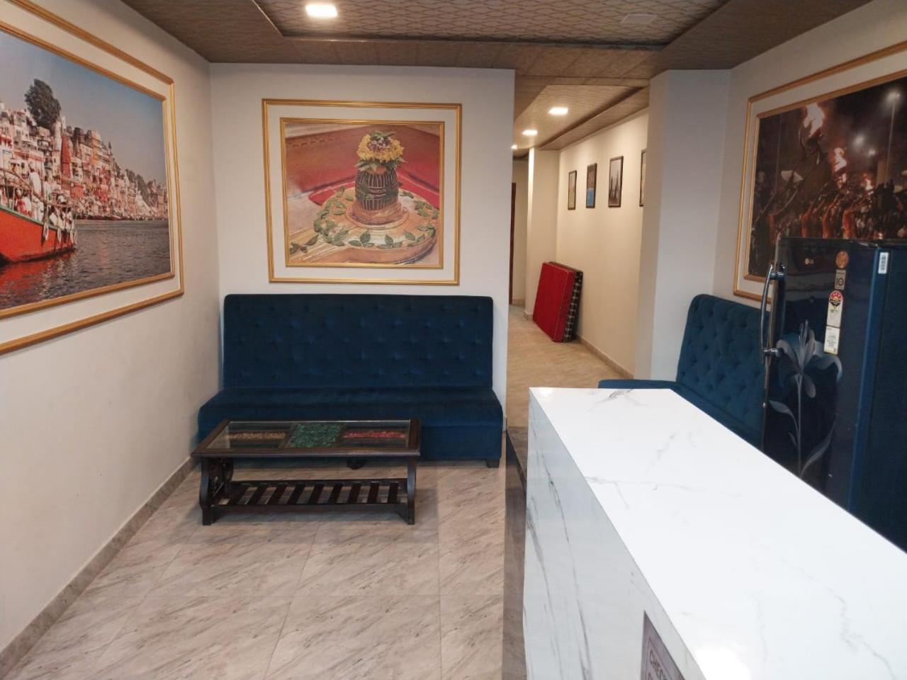 Kashi Kutir * Varanasi