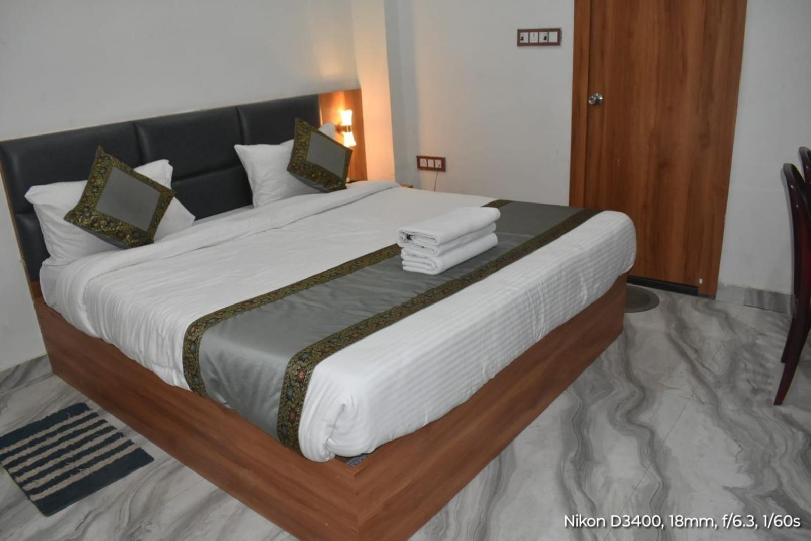 Ashray 5* Varanasi