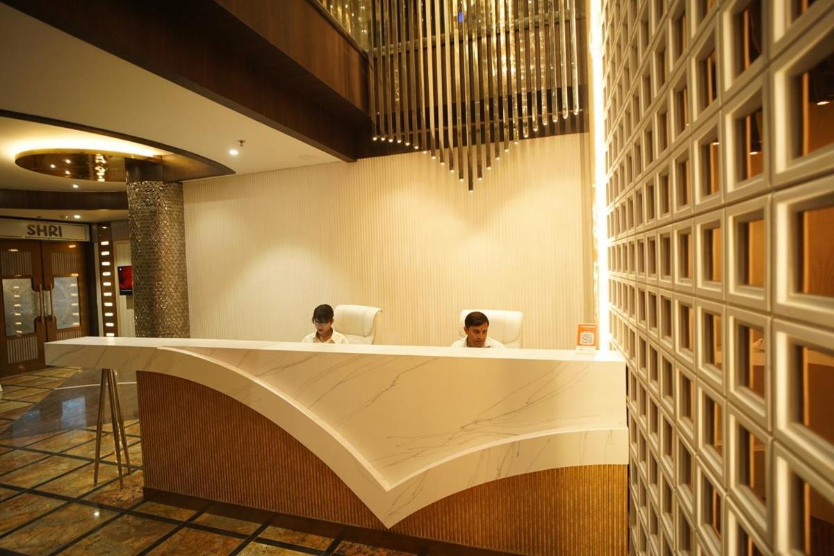 Hotel Square S 4*