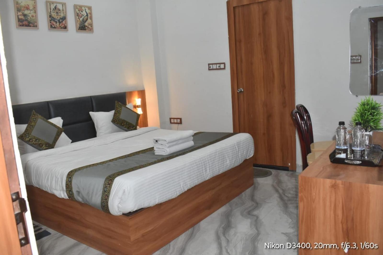 Ashray 5* Varanasi