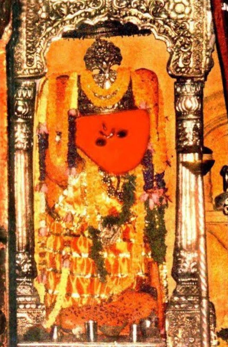 Heritage Heaven 1 Gold * Varanasi