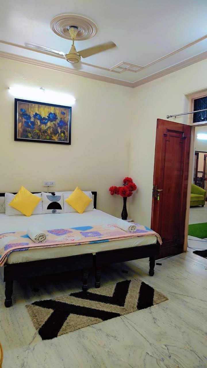 Villa Serene Stays At Varanasi - 5Bhk Luxury Villa