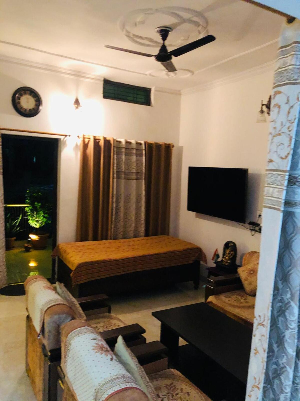 Tattva Luxurious