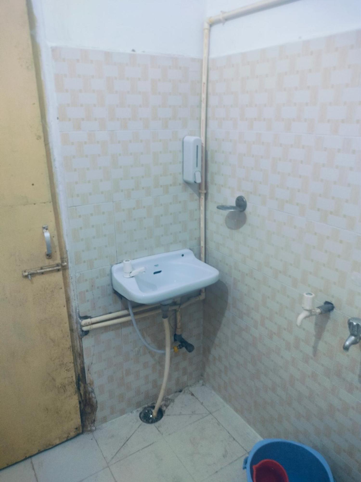 Samridhi * Varanasi