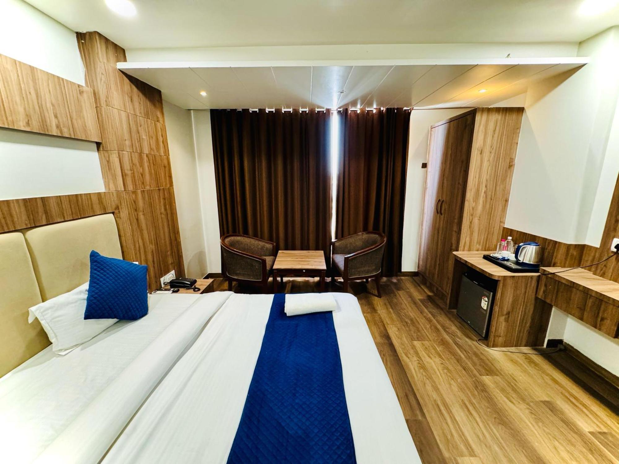 Grand Continental Hotel Varanasi