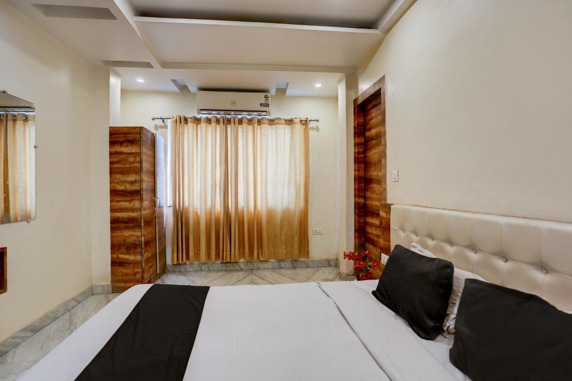 Spot On Sai P Hotel