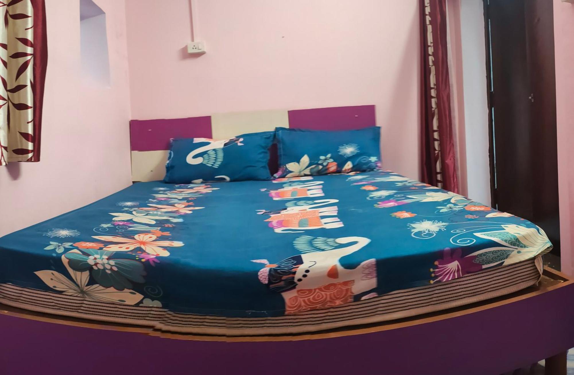 Homestay Radha Krishna Varanasi
