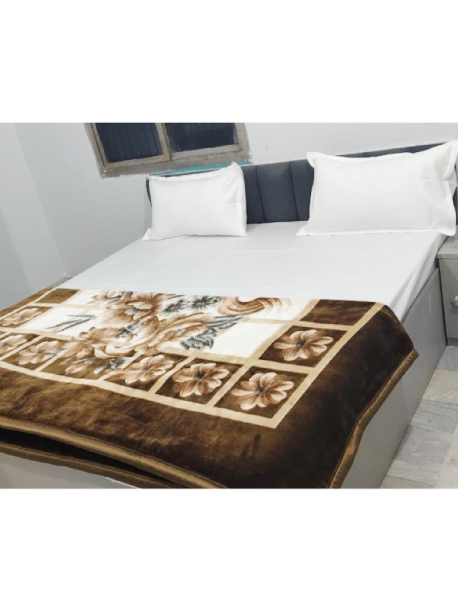 Shivashram Near Rampura Luxa Road - Kashi Vishwanath Temple - Paid Parking - Fully Air Conditioning Hotel 3*
