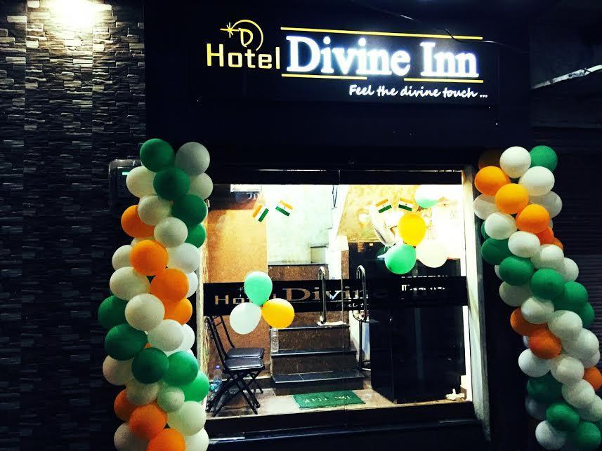 Hotel Divine