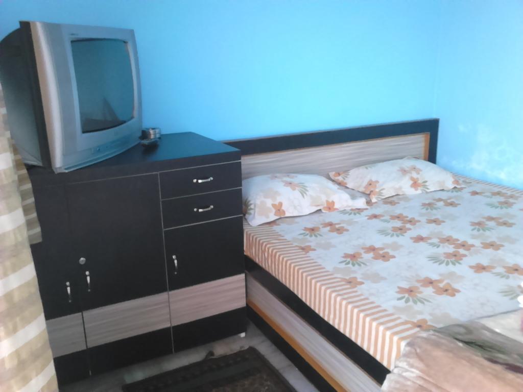 Guest house Leela 3*