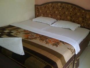 Hotel Elena