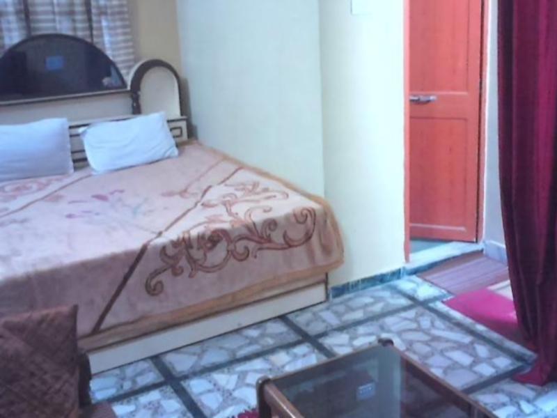 Guest house Leela