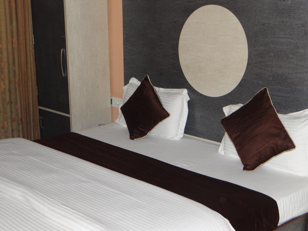 Hotel H.K.J International Varanasi
