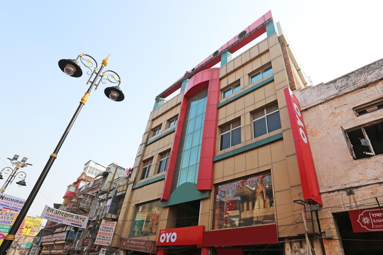 Sahu Near Kashi Vishwanath Temple Gate Hotel 3*