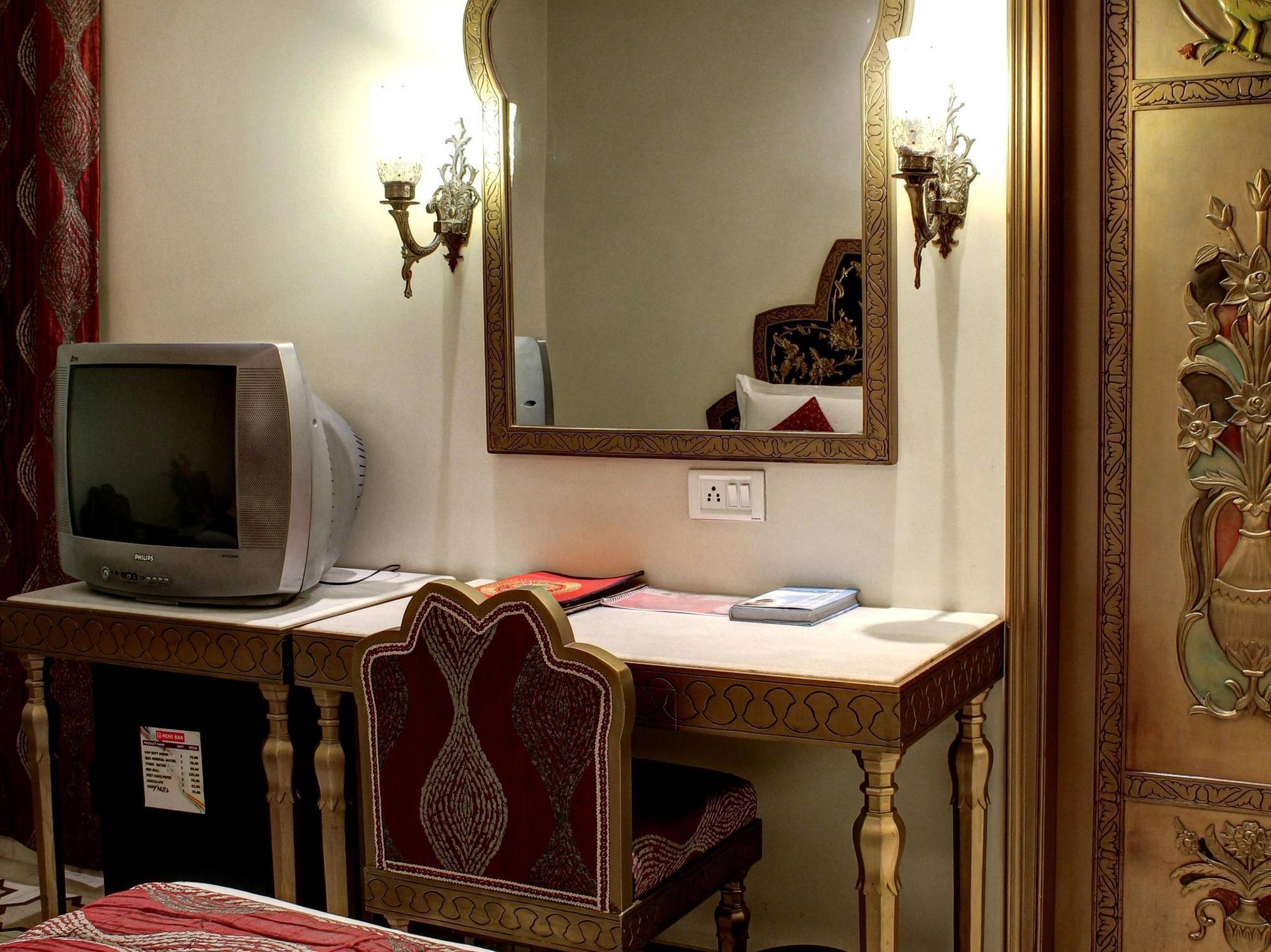 Hotel Palace On Ganges - Heritage Varanasi