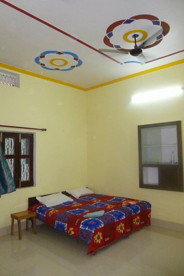 Gangotri Paying Guest House Varanasi