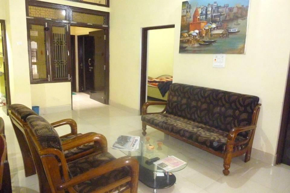 Gangotri Paying Guest House Hotel *
