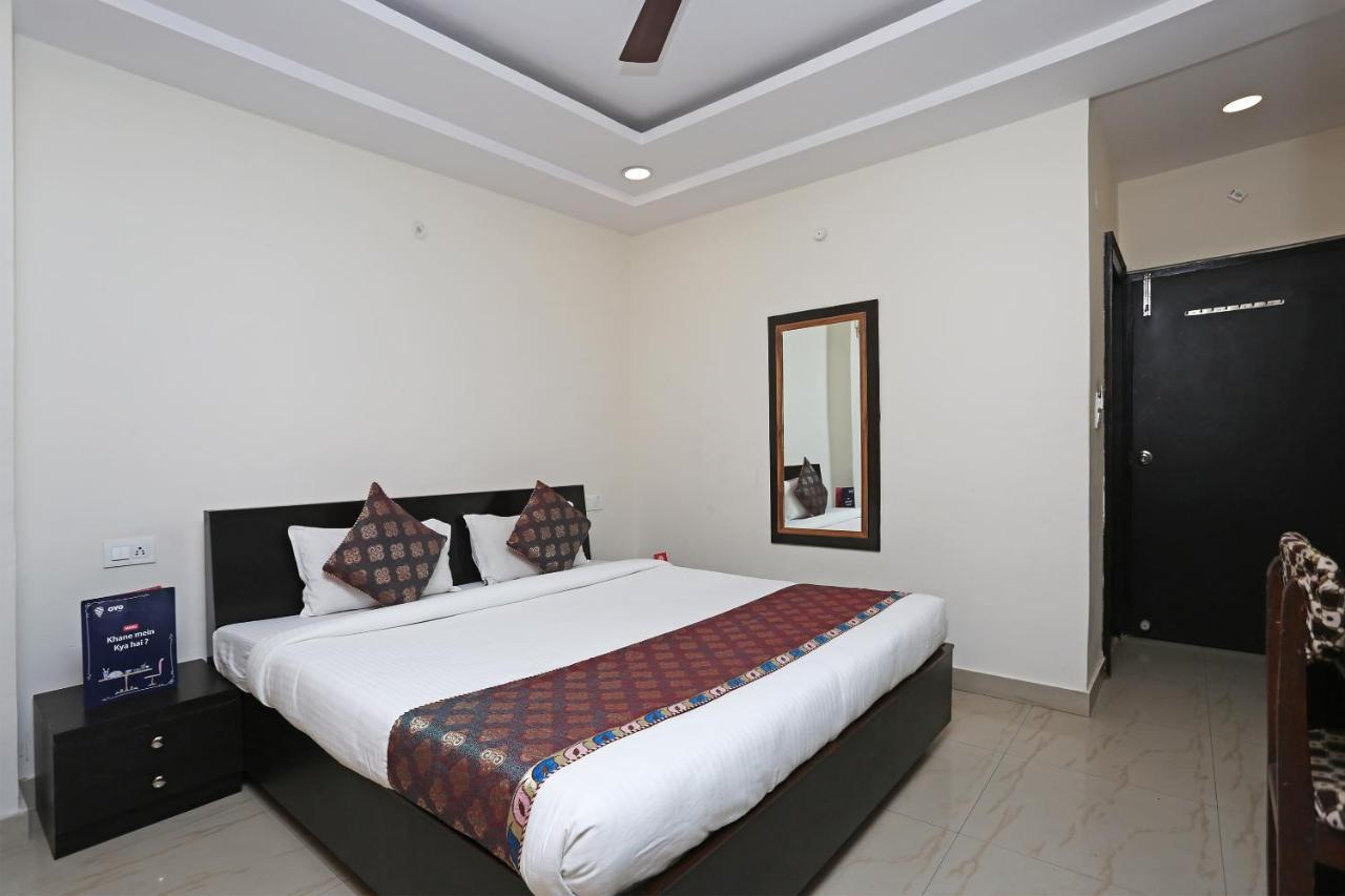 Hotel Sahu Near Kashi Vishwanath Temple Gate Varanasi