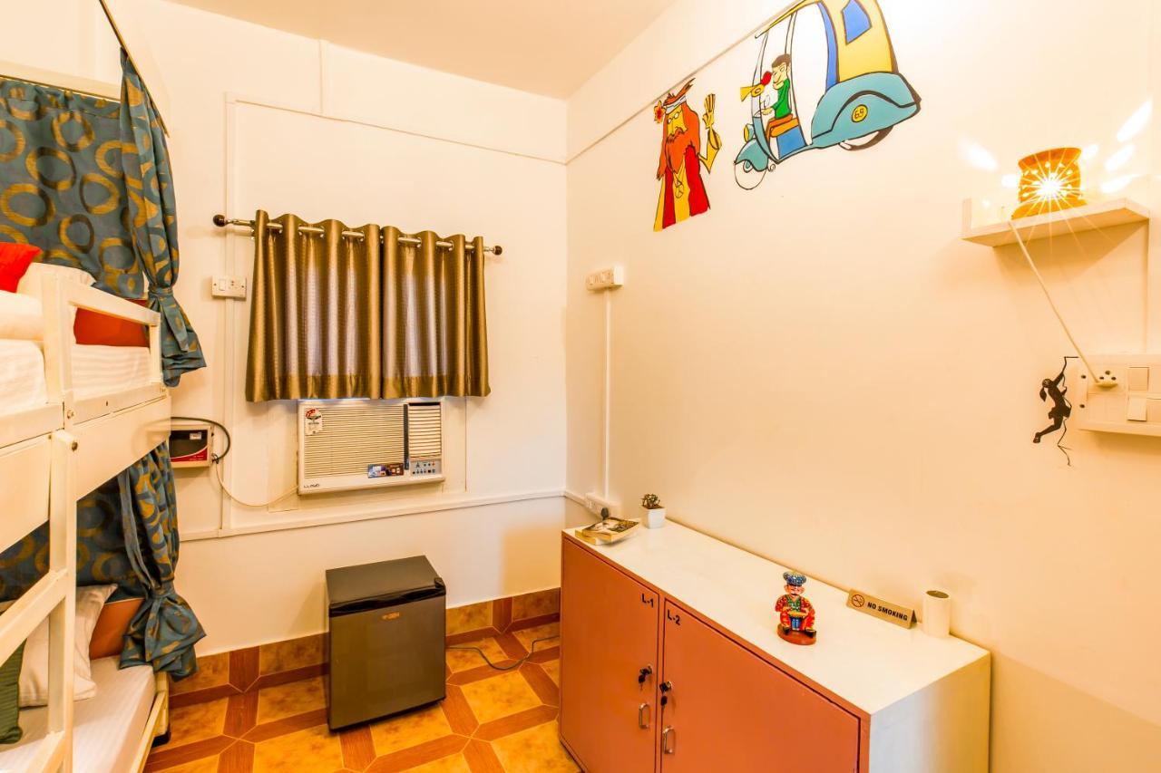 Hostel Wander Station *