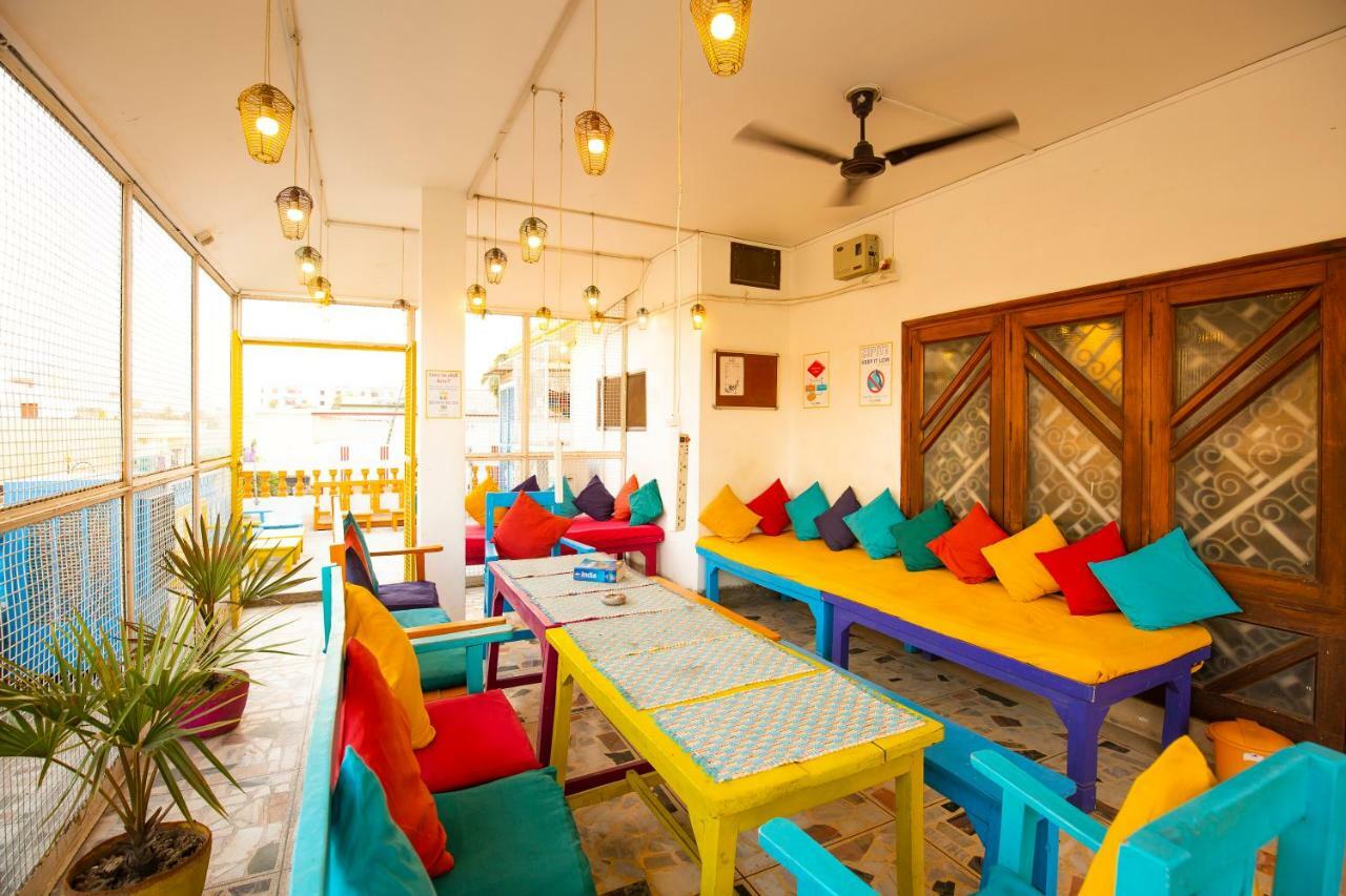 Hostel Gostops Lite Varanasi