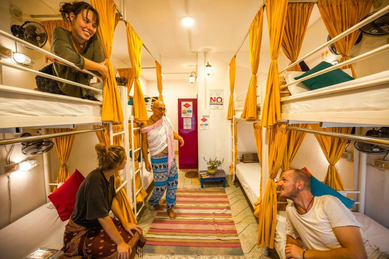 Gostops Lite Hostel