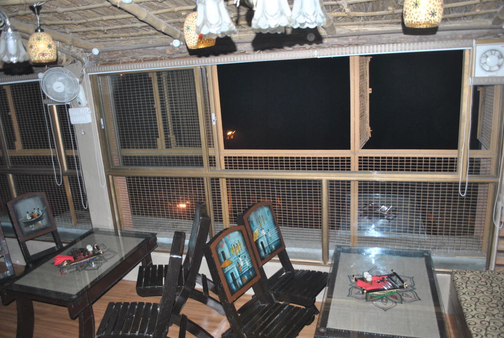 Shri 2* Varanasi