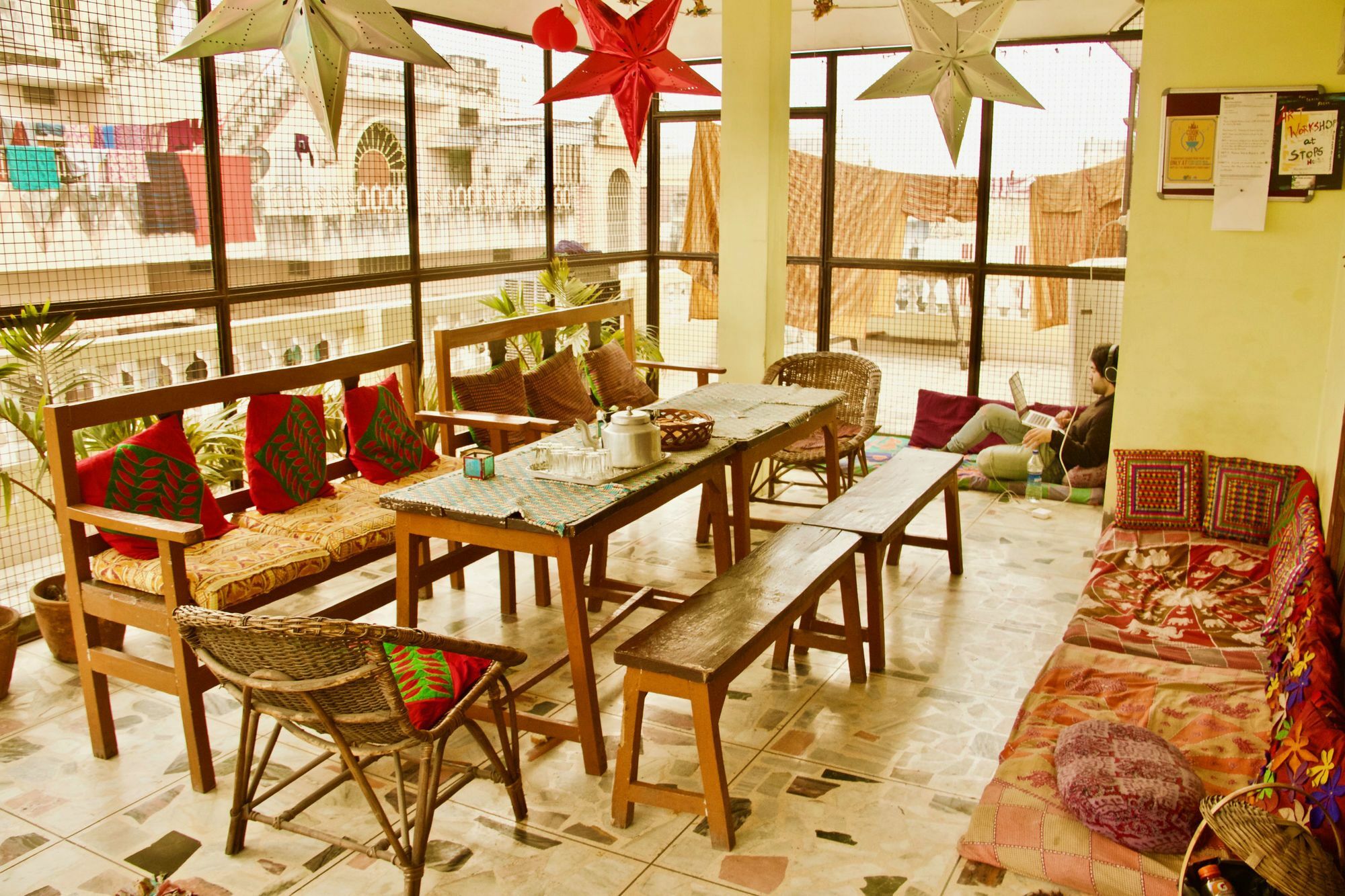 Gostops Lite Hostel