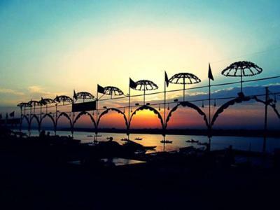 Surabhi International Hotel 3*
