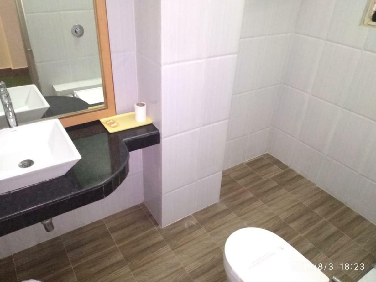 Surabhi International 3* Varanasi
