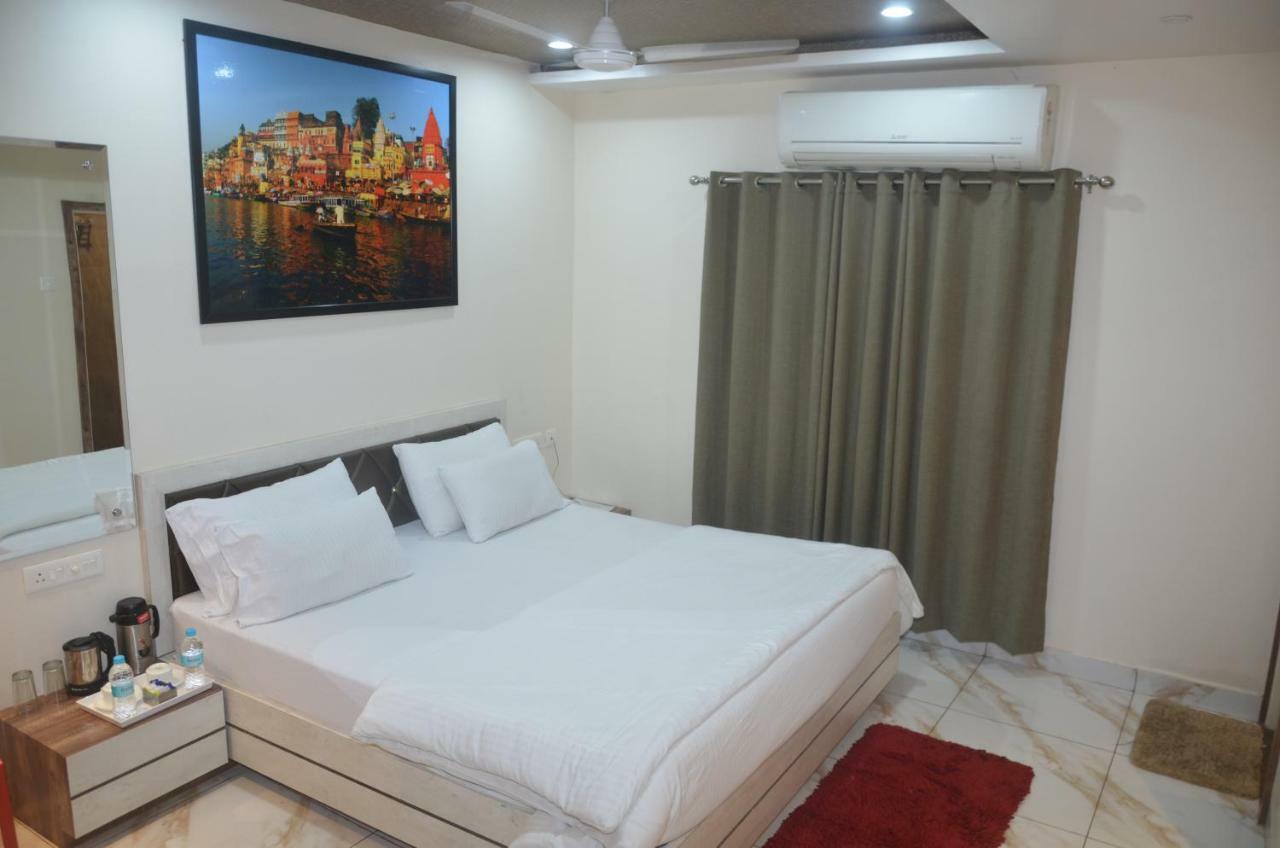 Tamilnadu Kashi Hotel 2*