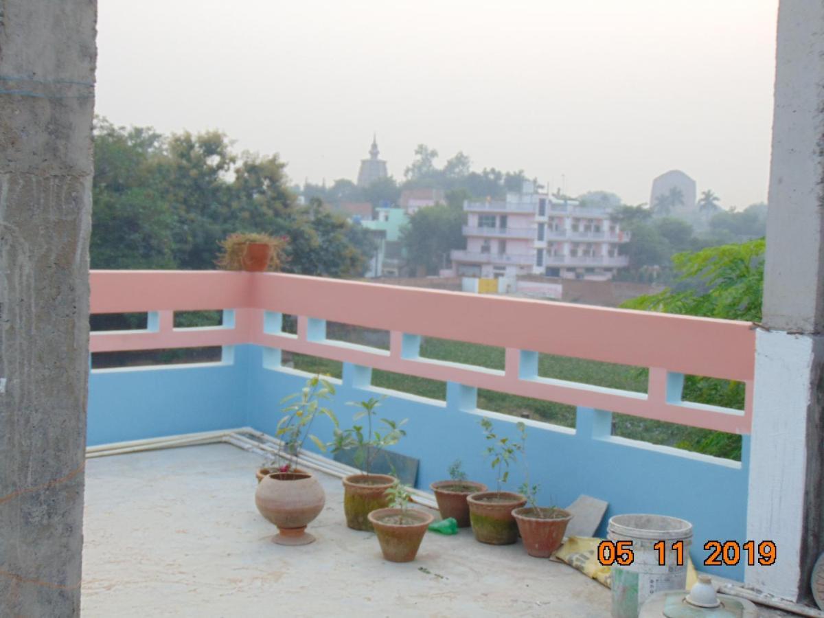 Mahamaya Paying