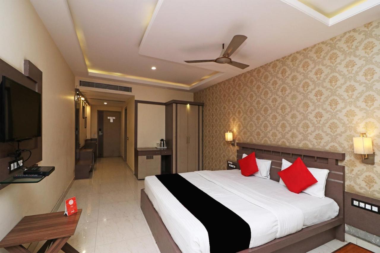 Puja Residency Hotel Varanasi