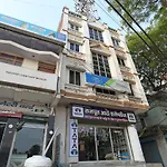 Oyo Flagship 22216 Sai Palace