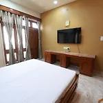 Kapoor Sahab Homestay : It\'S A Home Away From Home.