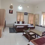 Shiva Ganges View Guest House