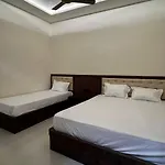 Hotel Divyakashi Homestay