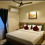 Tirtha Hotel