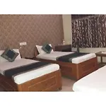 Hotel Prince Palace, Varanasi