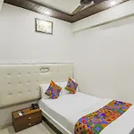 Fabhotel Prime Siddhant Palace