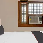 Collection O Hotel Shaurya