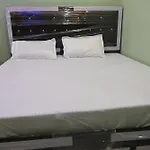 Swagat Paying Guest House Varanasi Near Ganga River
