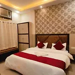 Hotel Prakash Residency Varanasi Near Kashi Vishwanath Temple 700M