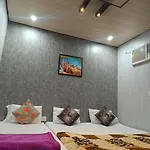 Glitz Hotels Shiv Kashi P Guest House - Nr Dashashwamedh Ghat Varanasi