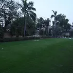 Hotel Sainik Grand