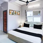 Super Hotel O Blw Kakarmatta Near Banaras Junction