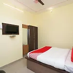 Collection O Sandhya Guest House