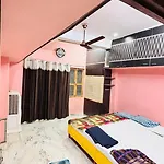 Golden Homestay