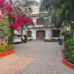 Singhasth Homestay 2Bhk Apartment In Heart Of City Jagatganj Benaras